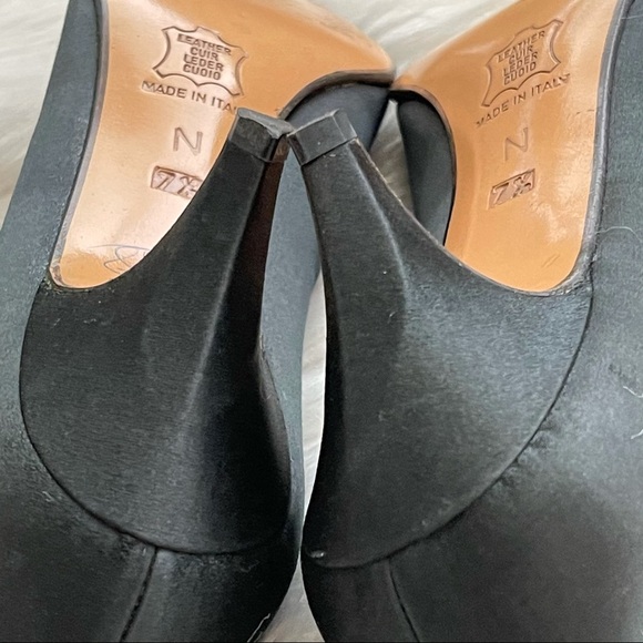 YSL black Satin Pumps size 7.5 - Picture 10 of 13